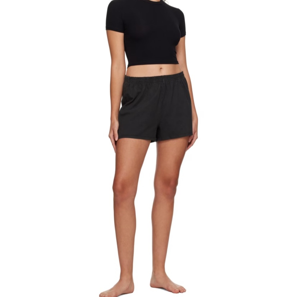 NEW W/ TAGS SKIMS OUTDOOR JERSEY SHORT | WASHED ONYX. SIZE XXS